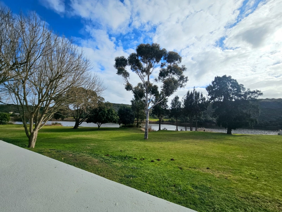 6 Bedroom Property for Sale in Malgas Western Cape